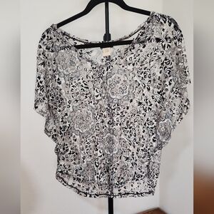 Floral Black and White Women's Top